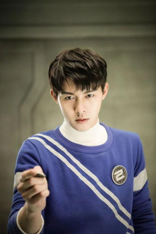 朱元冰 照片,光影交织下的魅力瞬间